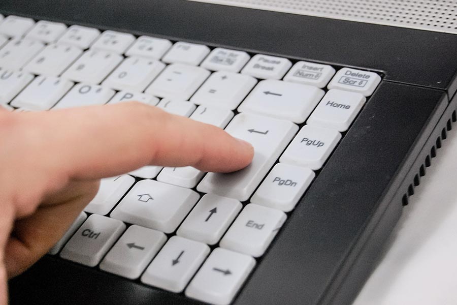 Hilfe beim Anschluß des Computers - Ihr Partner für PCs und kleine Netzwerke - Computerfuchs